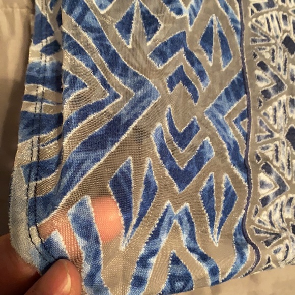 Mossimo sheer tank - Picture 4 of 4